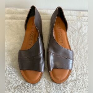 NEW Sole‎ Society Colvan dark brown leather cut out flats